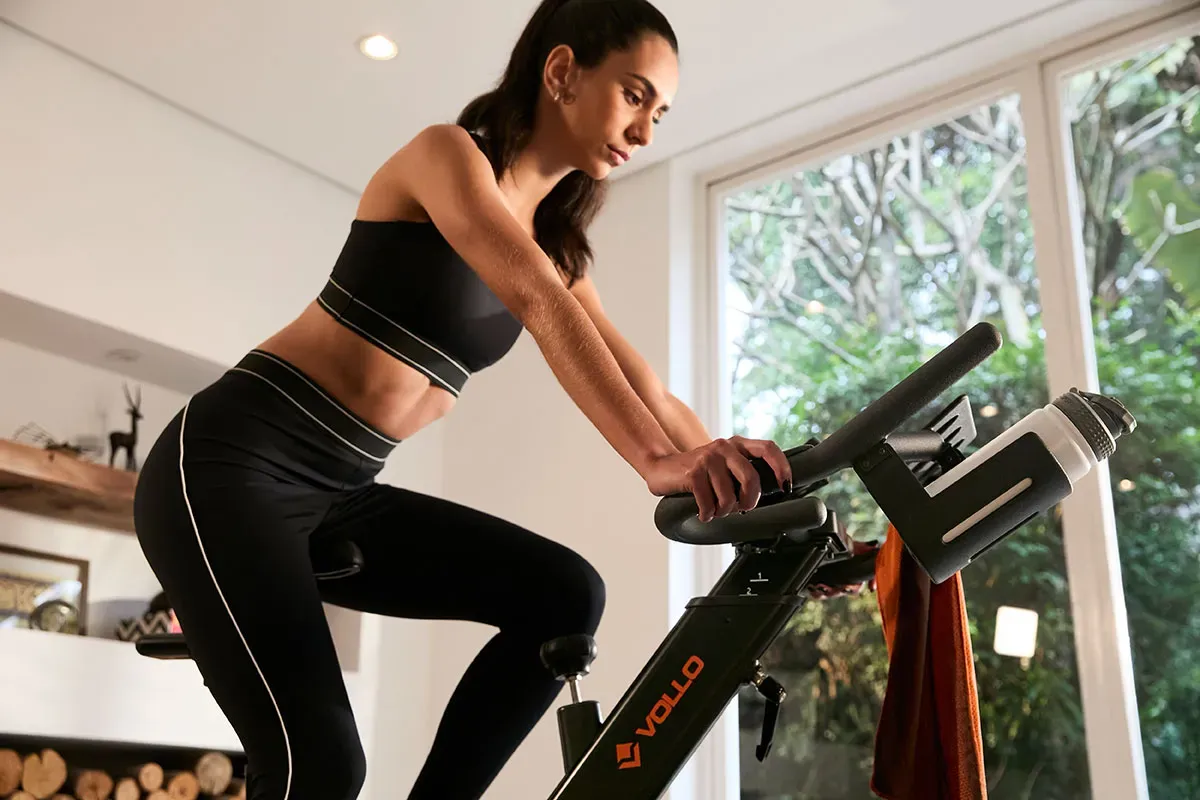 VS3-Spinning-Bike-Vollo-Ambientada-02-1200px